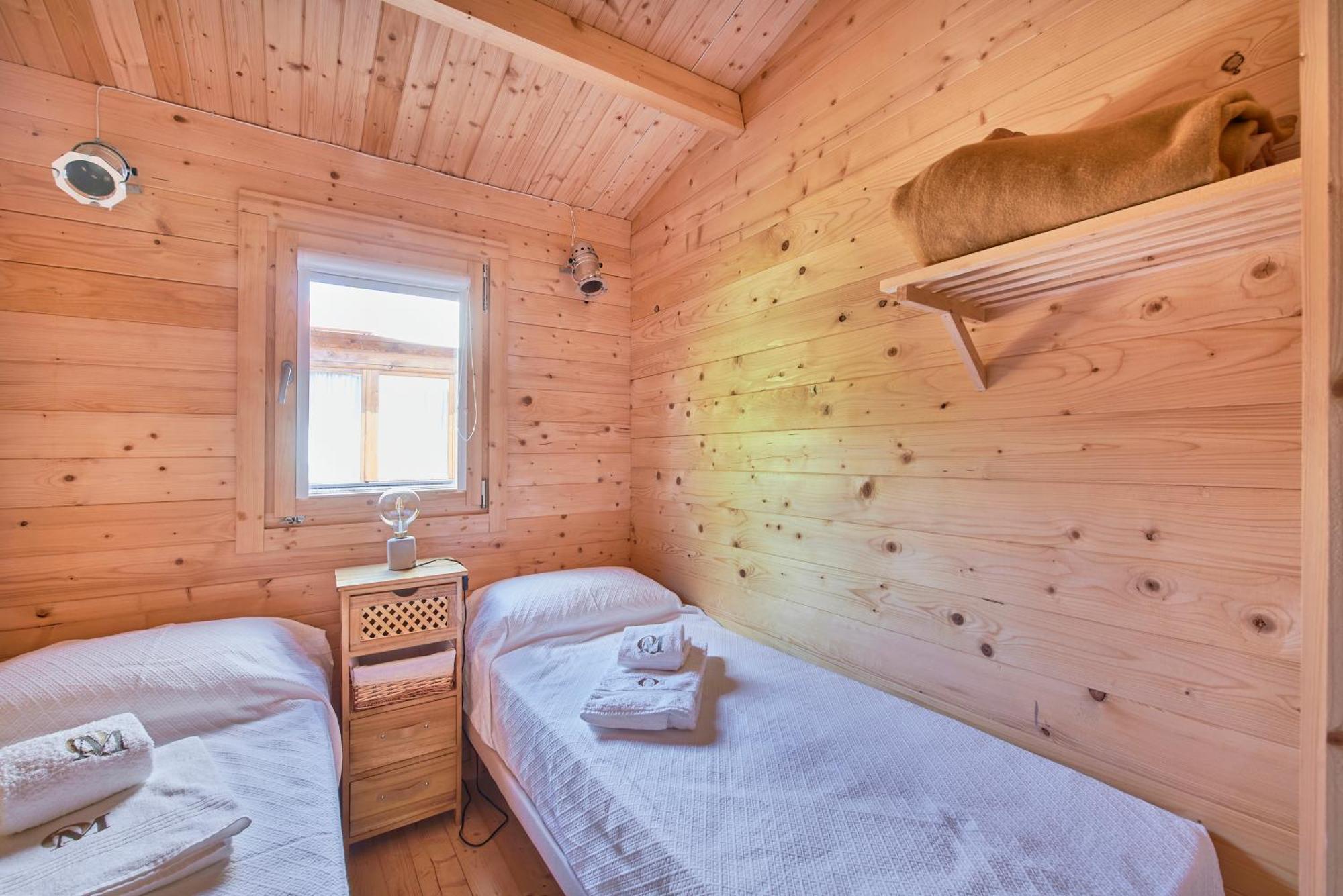 Lakeside Cabin Oasis W/ Ac, By Timecooler مونتارجيل المظهر الخارجي الصورة