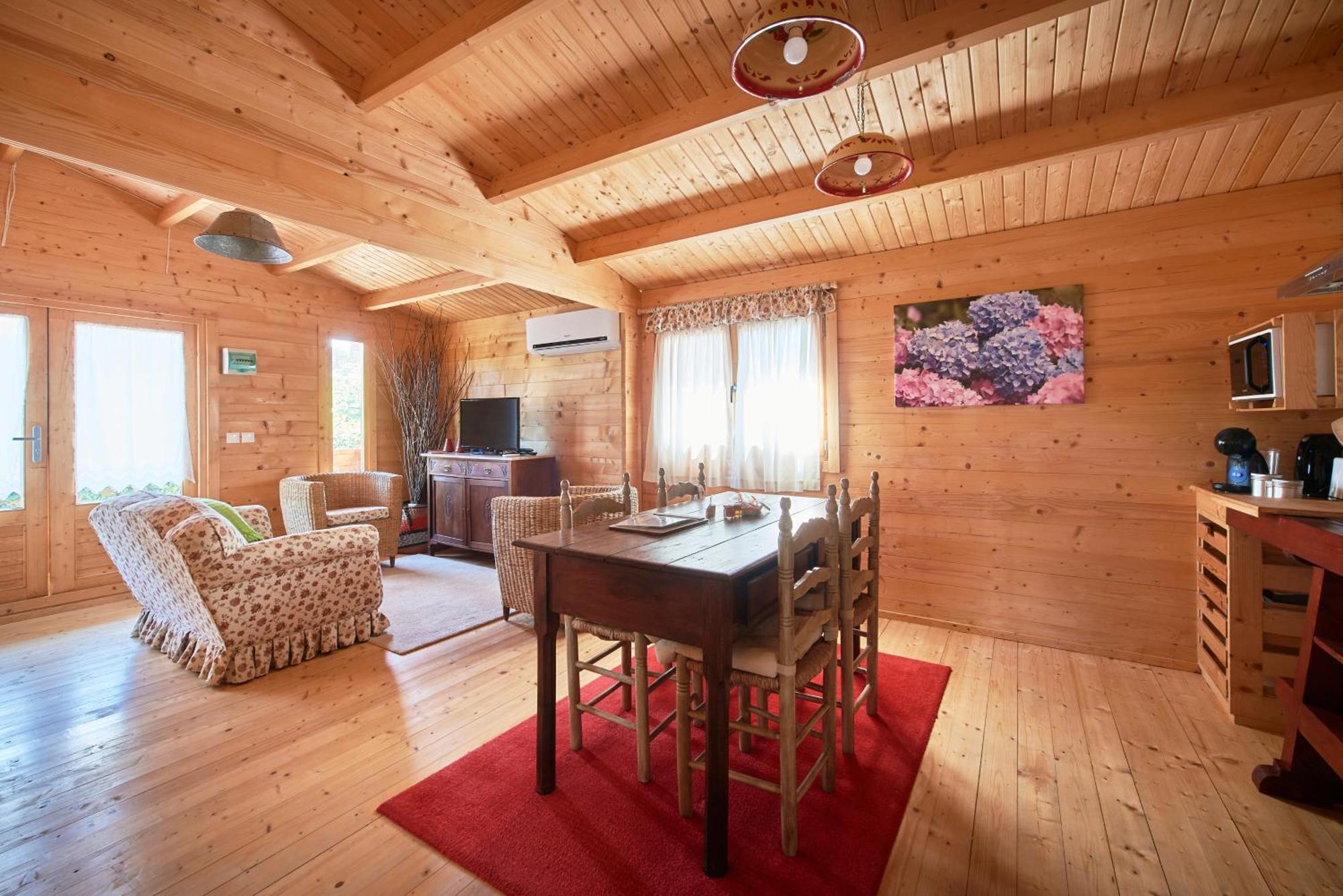 Lakeside Cabin Oasis W/ Ac, By Timecooler مونتارجيل المظهر الخارجي الصورة